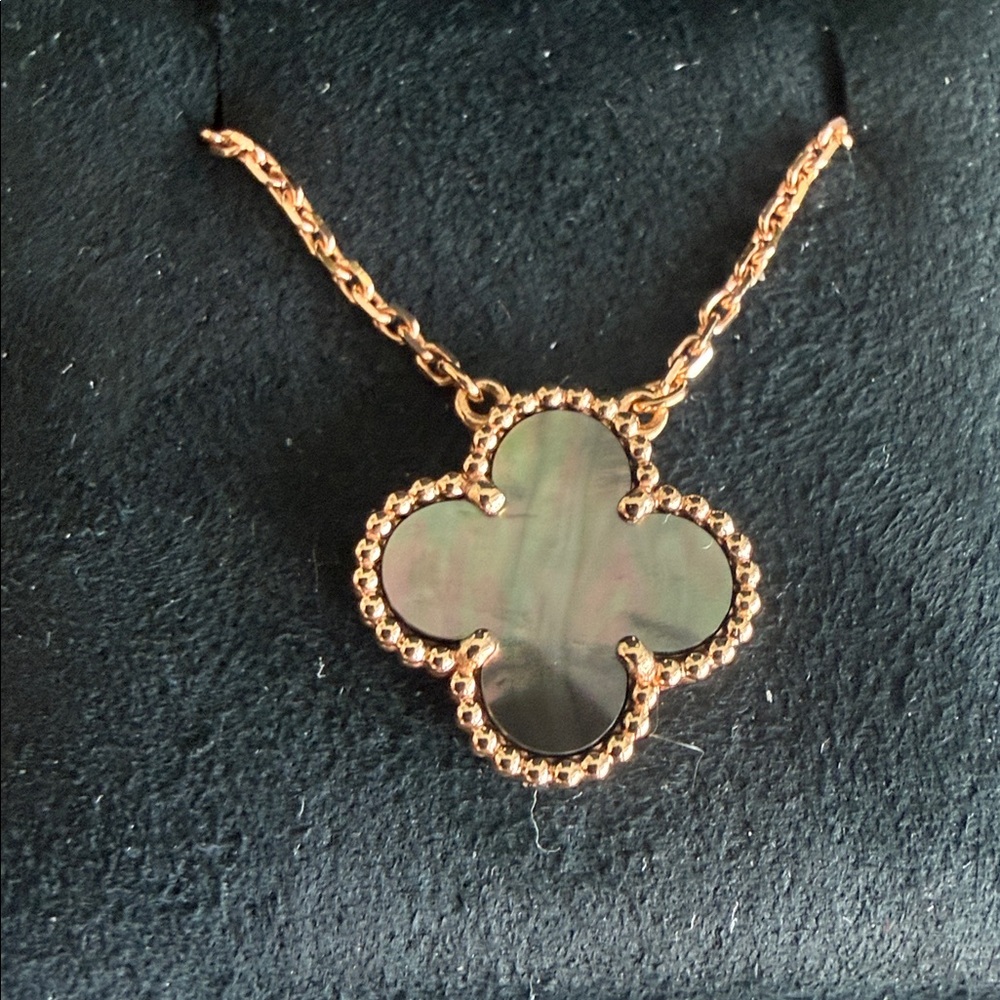 Van Cleef & Arpels Gold Clover Necklace